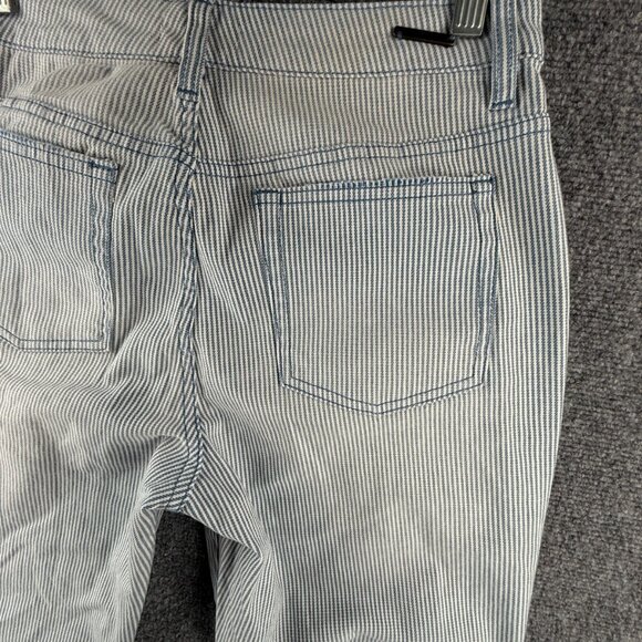 Carve Designs Jeans Women Size 6 Striped Blue White Stretch Adult ACTL 28 - Picture 13 of 16